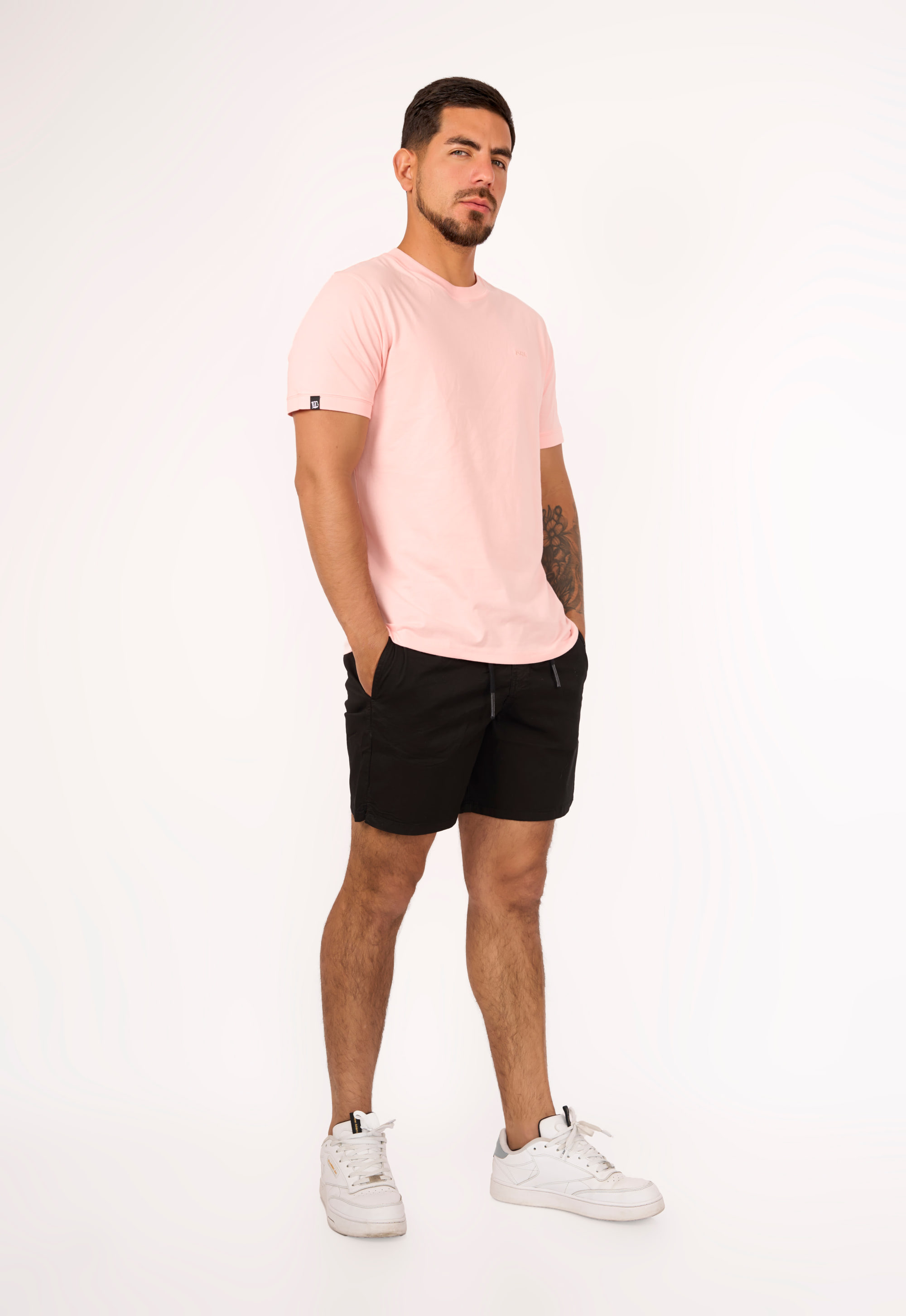 Short Corto Negro